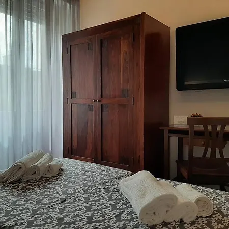 Apartment Aleph Guest House, Relax A Due Passi Dal Mare